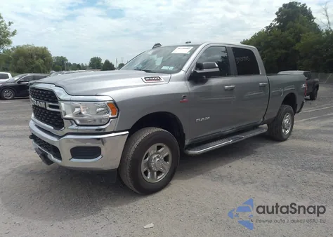 2022 Ram 2500 Big Horn 4X4 6'4 Box z USA, uszkodzony, nr VIN 3C6UR5DL2NG436027